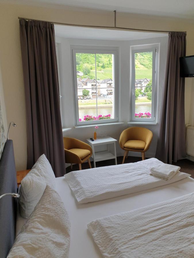 Haus Burgfrieden Cochem Hotel Exterior photo