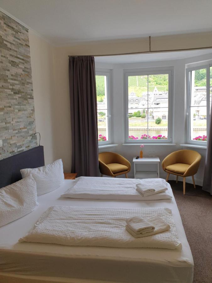Haus Burgfrieden Cochem Hotel Exterior photo