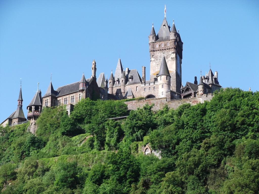 Haus Burgfrieden Cochem Hotel Exterior photo